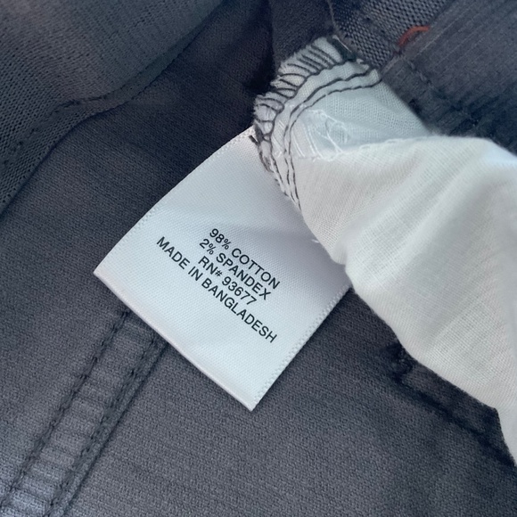 St John's Bay Straight Corduroy Pants Womens 18P Gray Mid Rise Zip Stretch NWT - Picture 7 of 8